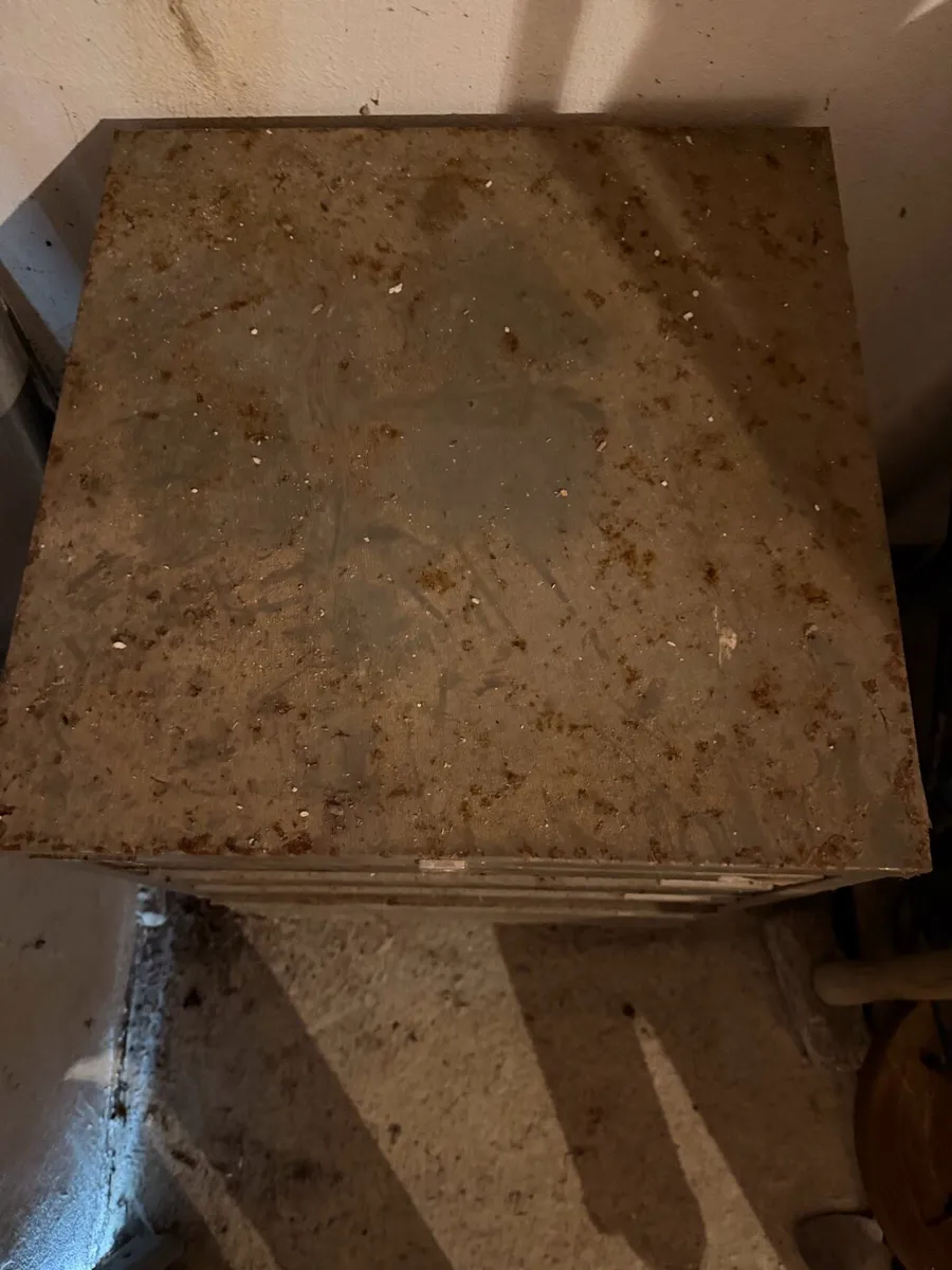Antique filing Cabinet - restoration project - Image 2