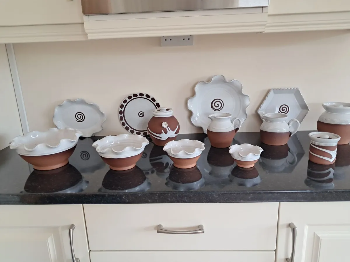 Stephen Pearse Pottery for sale - Image 2