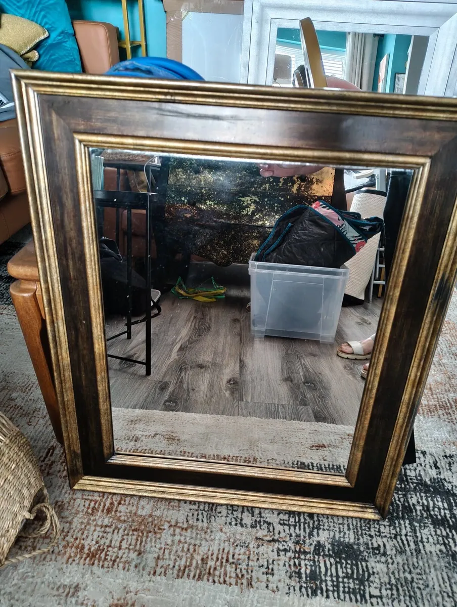 Mirror - Image 1