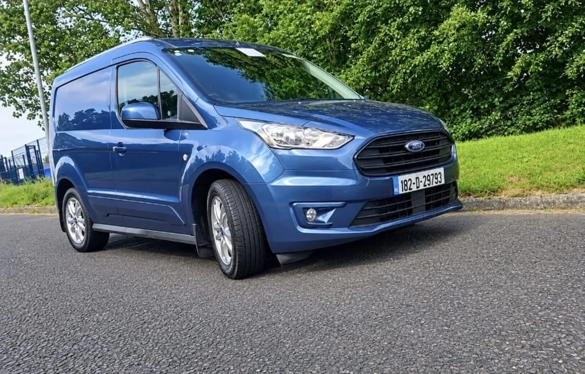 Ford Transit Connect Automatic 2018 - Image 1