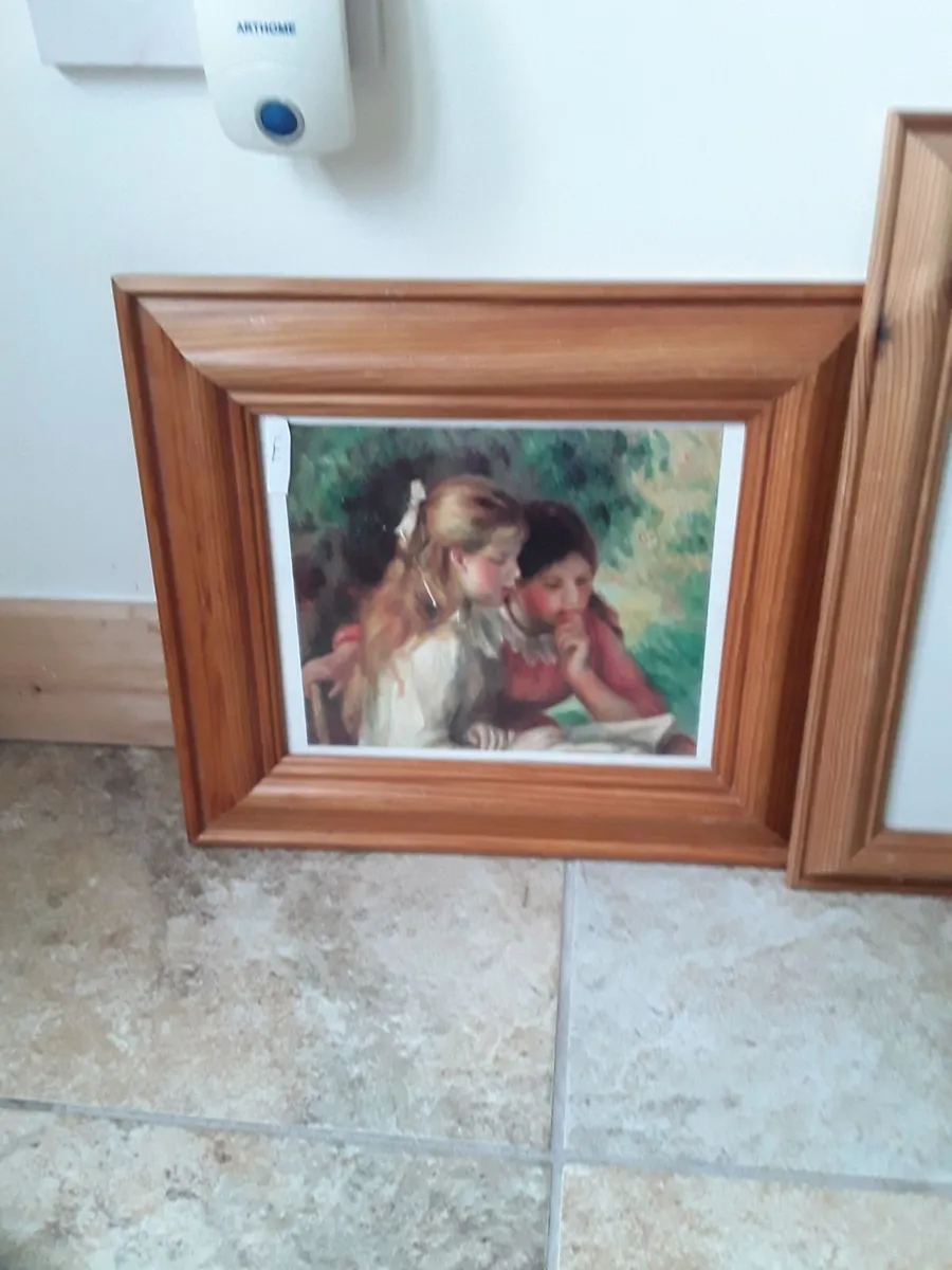 Nice selection of different pictures - Image 3