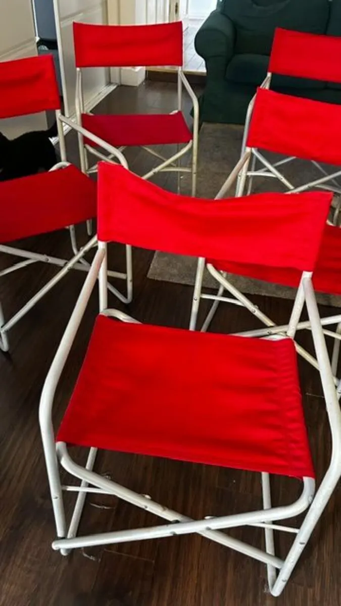 5 beautiful red Fold up Directors Chairs - Image 3