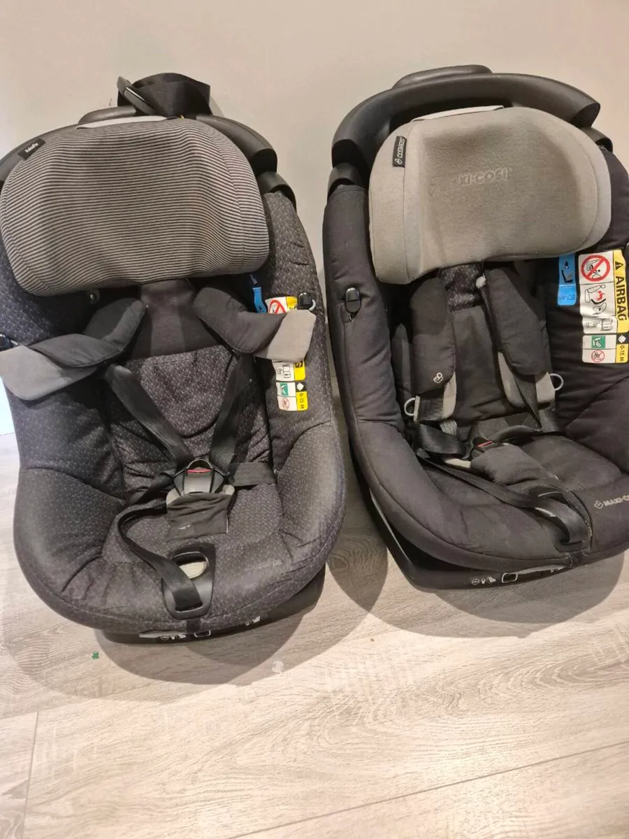 Carseat - Image 1