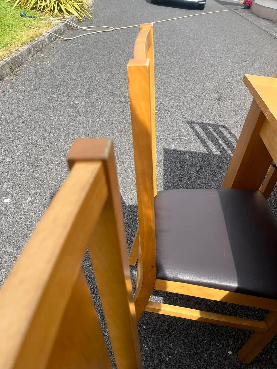 Dining Table and Chairs - Image 3