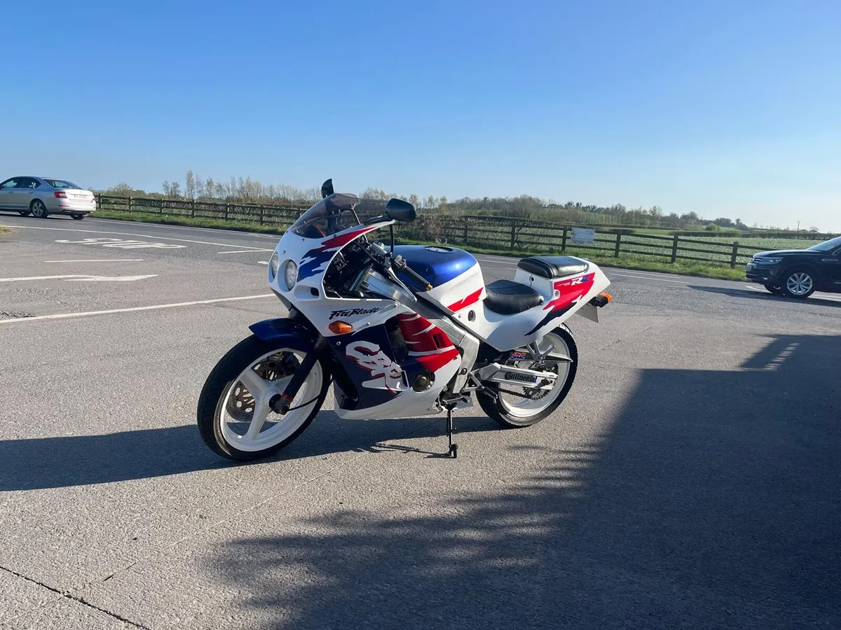 CBR250RR - Image 4