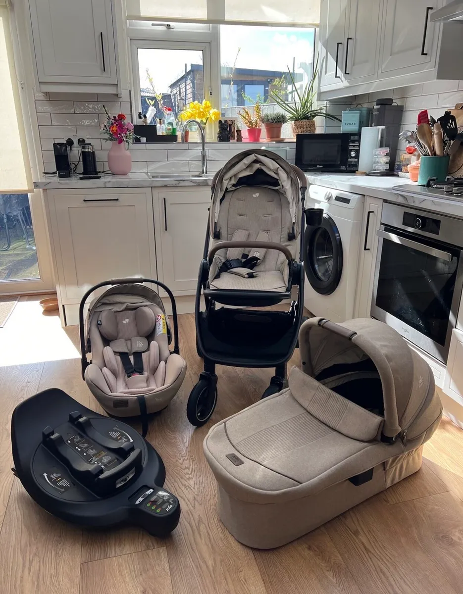 Buggy - *BRAND NEW* Joie Travel System - Image 1