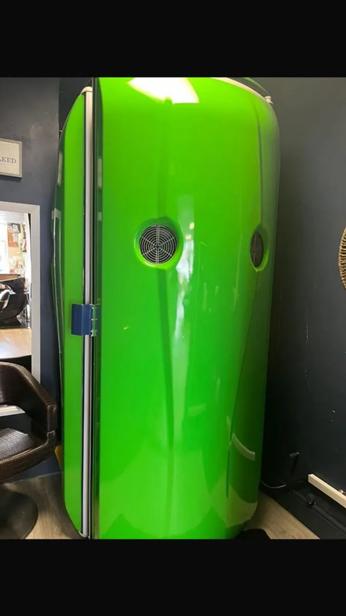 Sunbed Alisun V180 - Image 1
