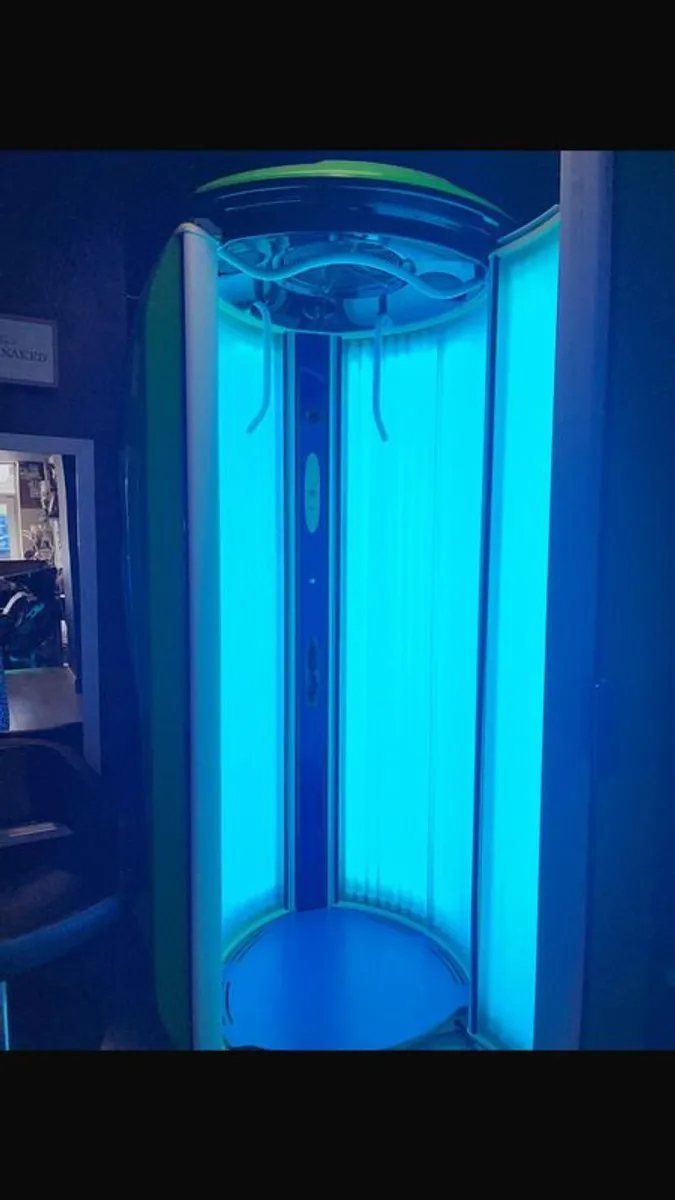 Sunbed Alisun V180 - Image 3
