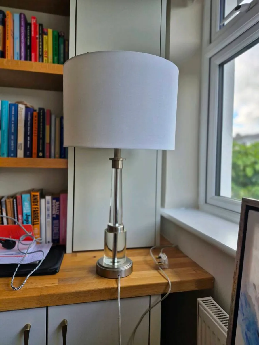 2x table lamps - Image 1