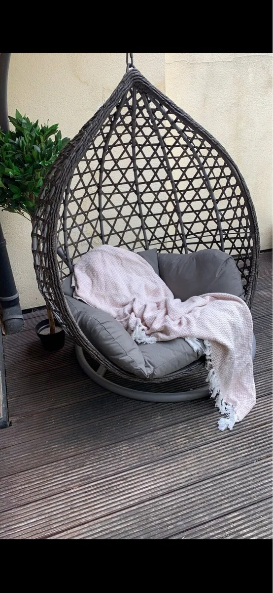 Outdoor Swing Chair Free. Collection only