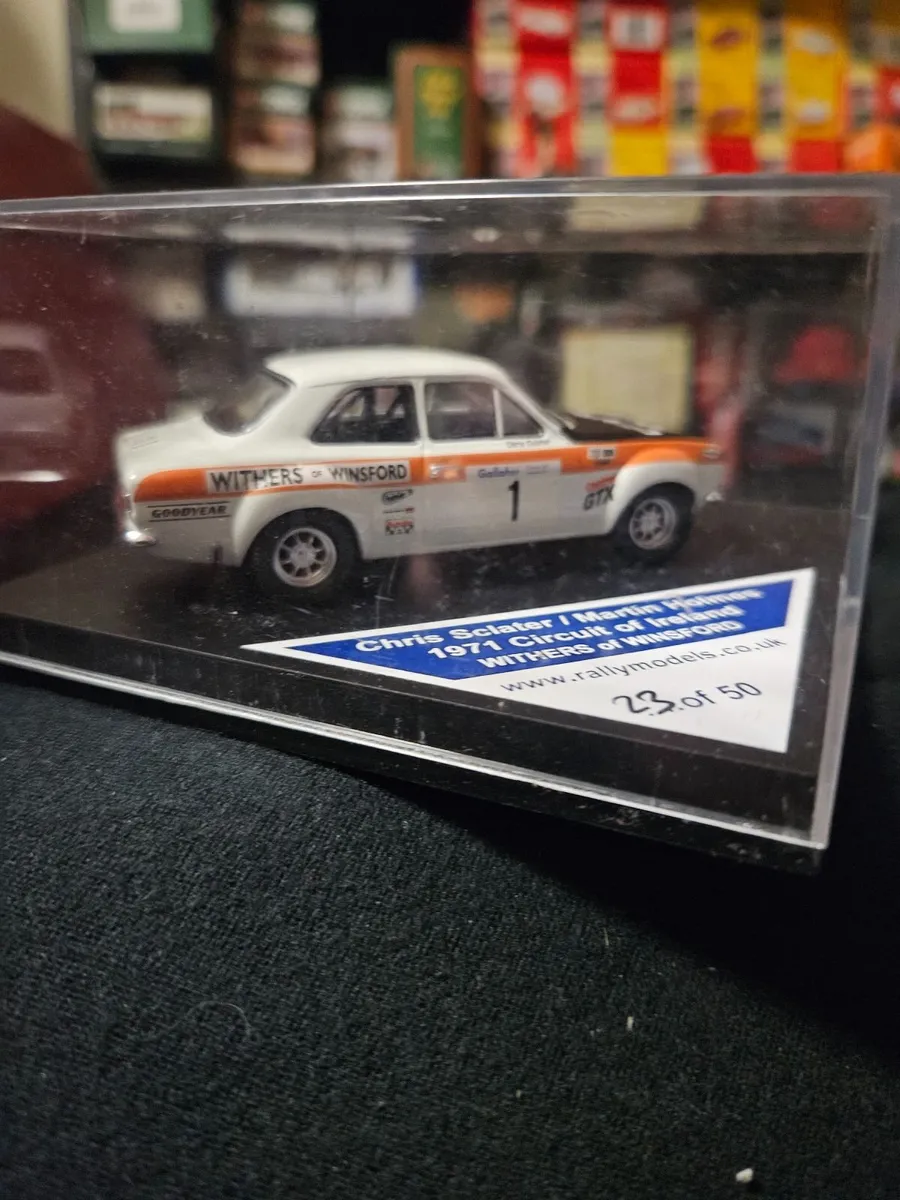 Corgi Trofeu Ford Escort MKI - Image 3