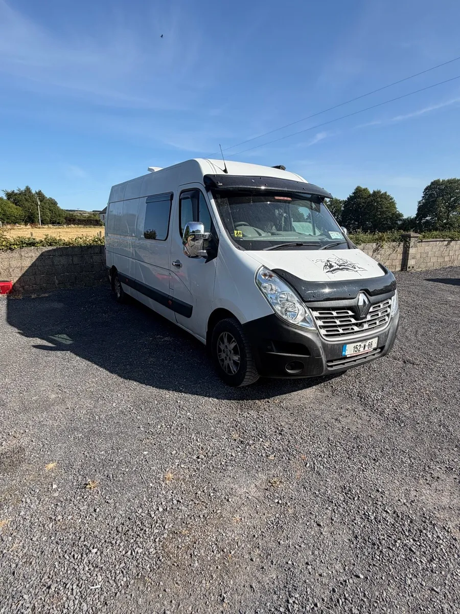 Camper van - Image 2