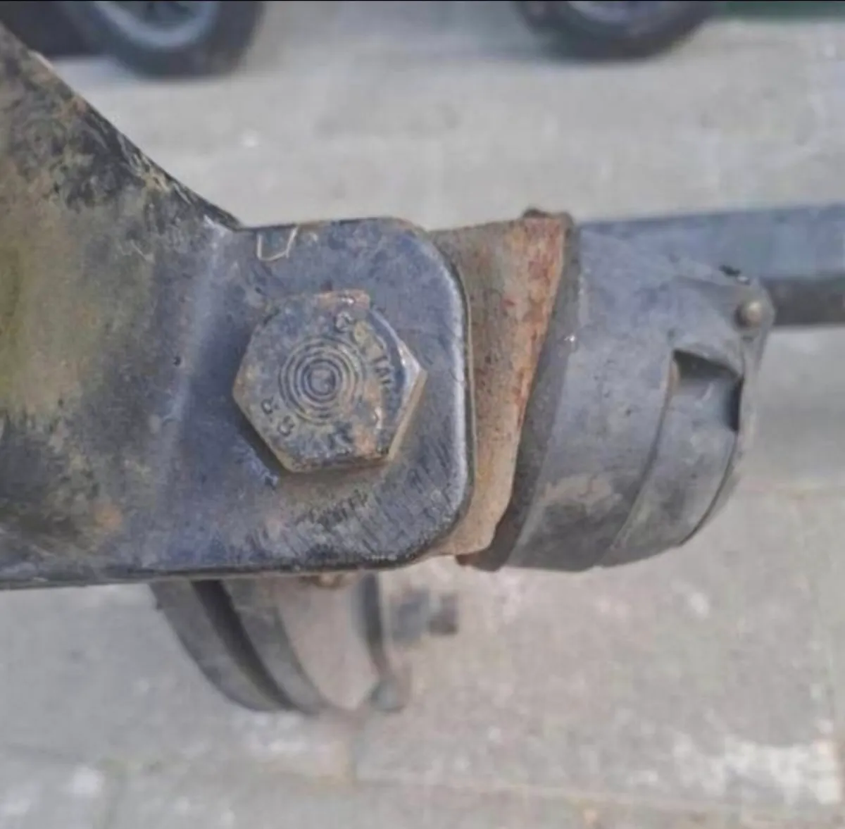 2012 Nissan Qashqai Towbar - Image 2