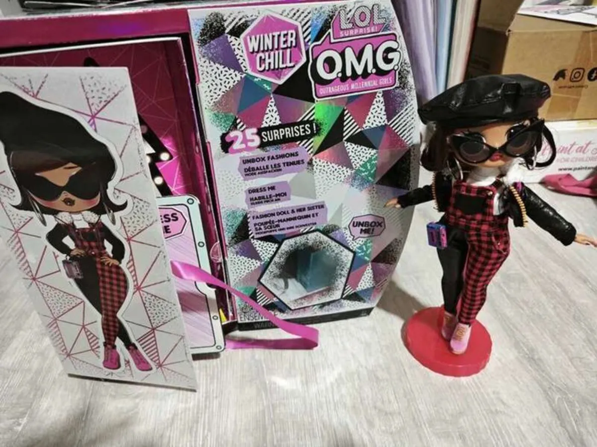 LOL Surprise Doll OMG Chill Camp Doll Winter Cutie - Image 1