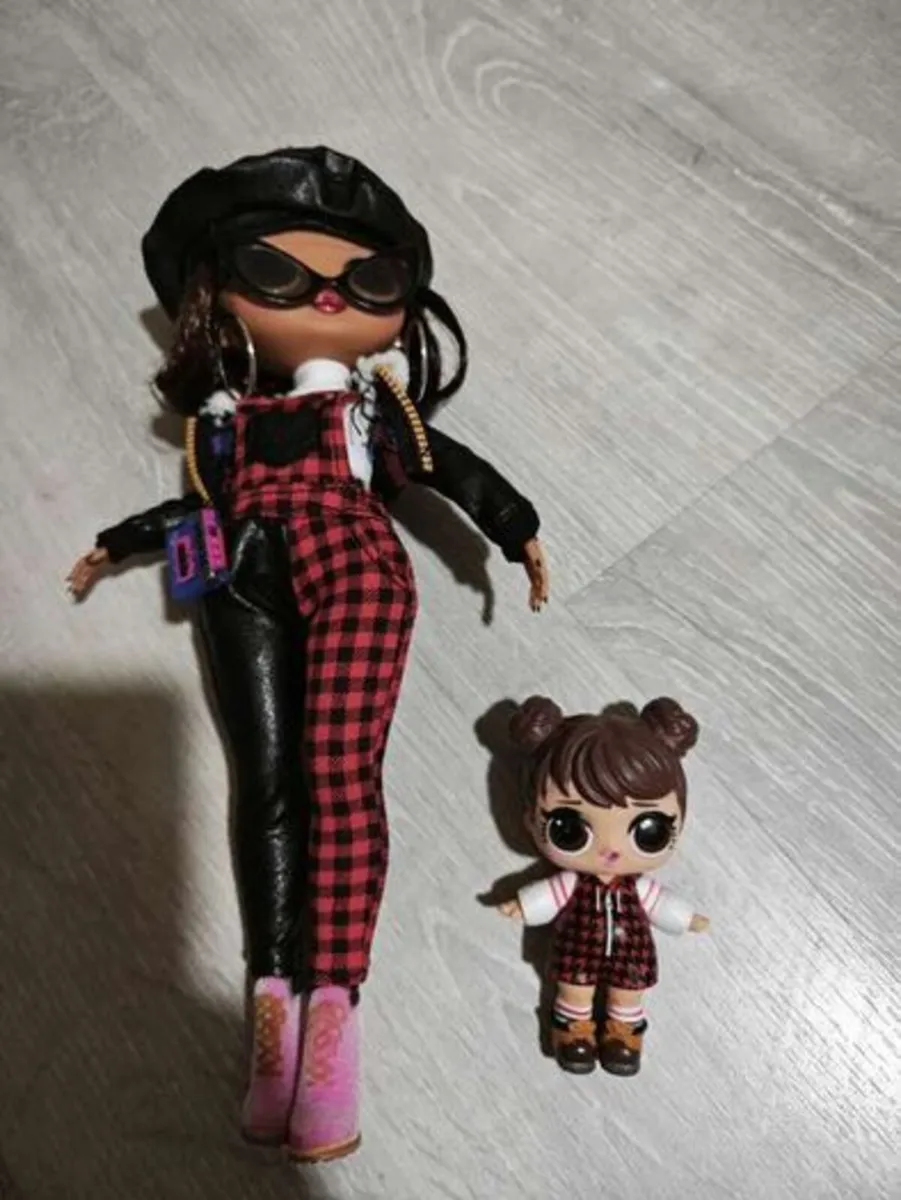 LOL Surprise Doll OMG Chill Camp Doll Winter Cutie - Image 2