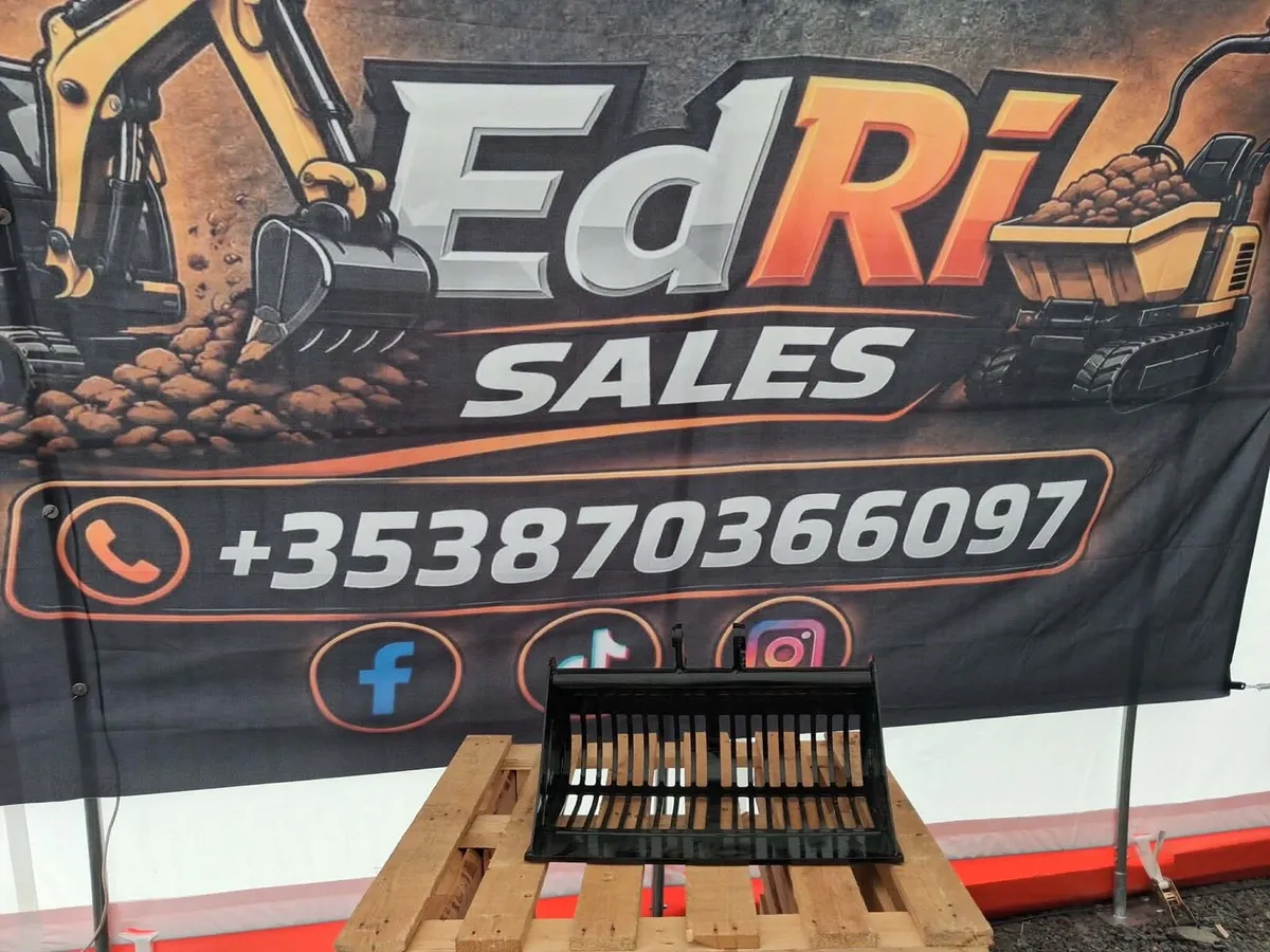 mini digger attachments - Image 1