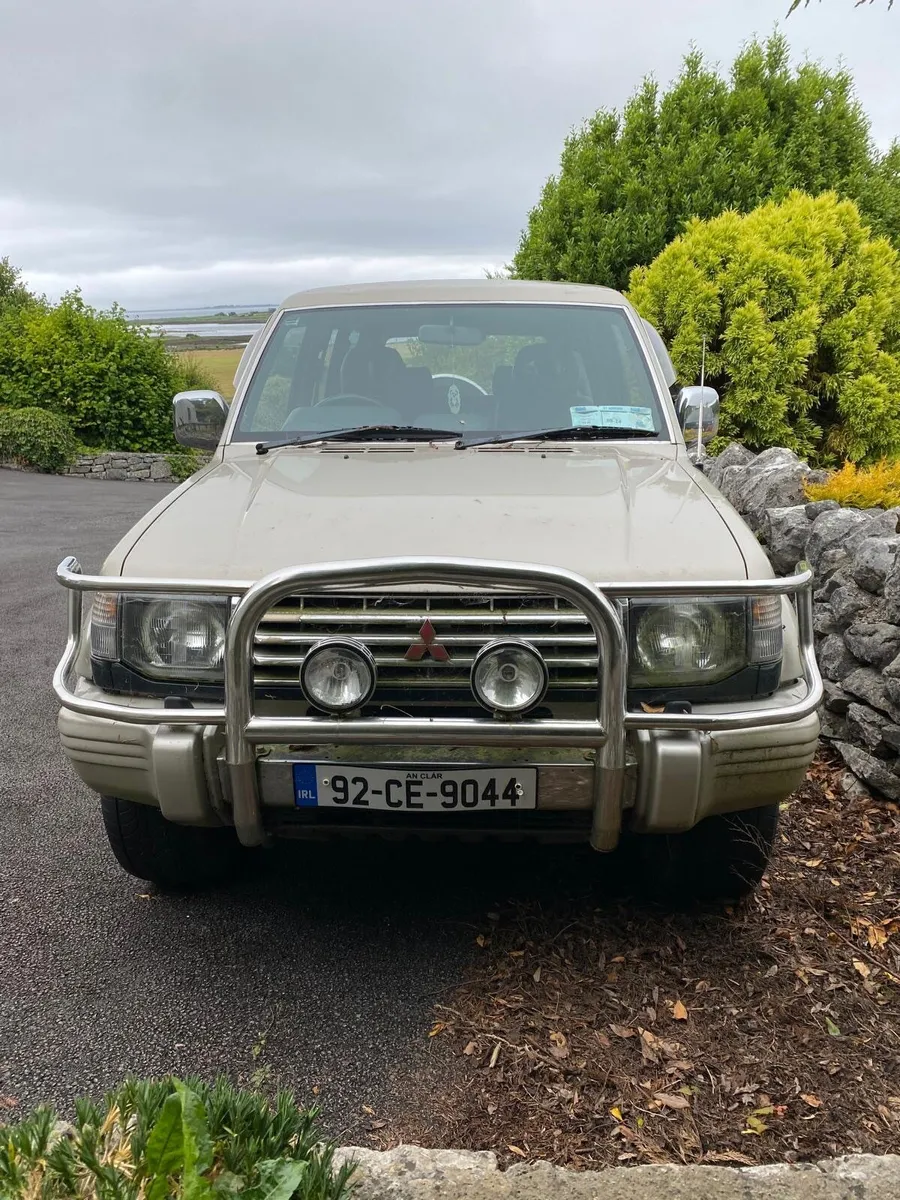 Mitsubishi Pajero 1992 - Image 1