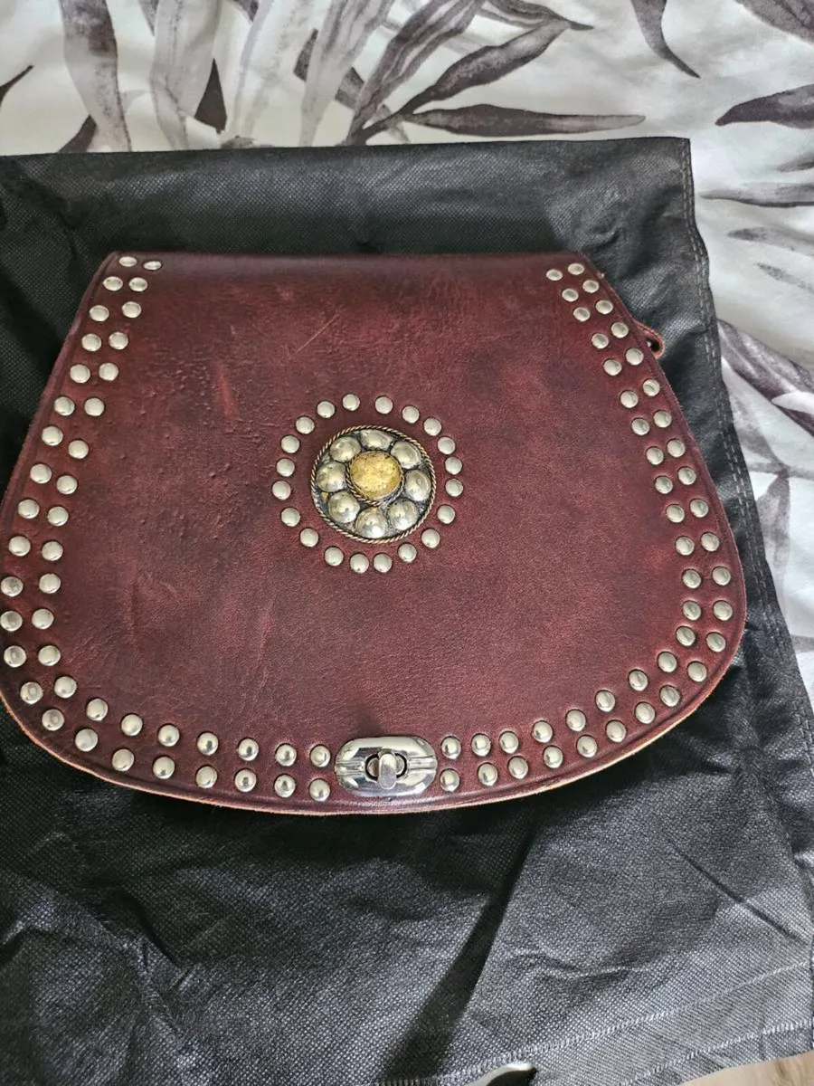 Leather bags - Image 2
