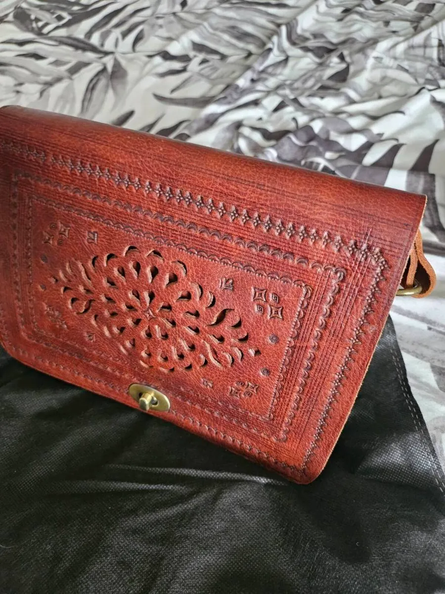 Leather bags - Image 3