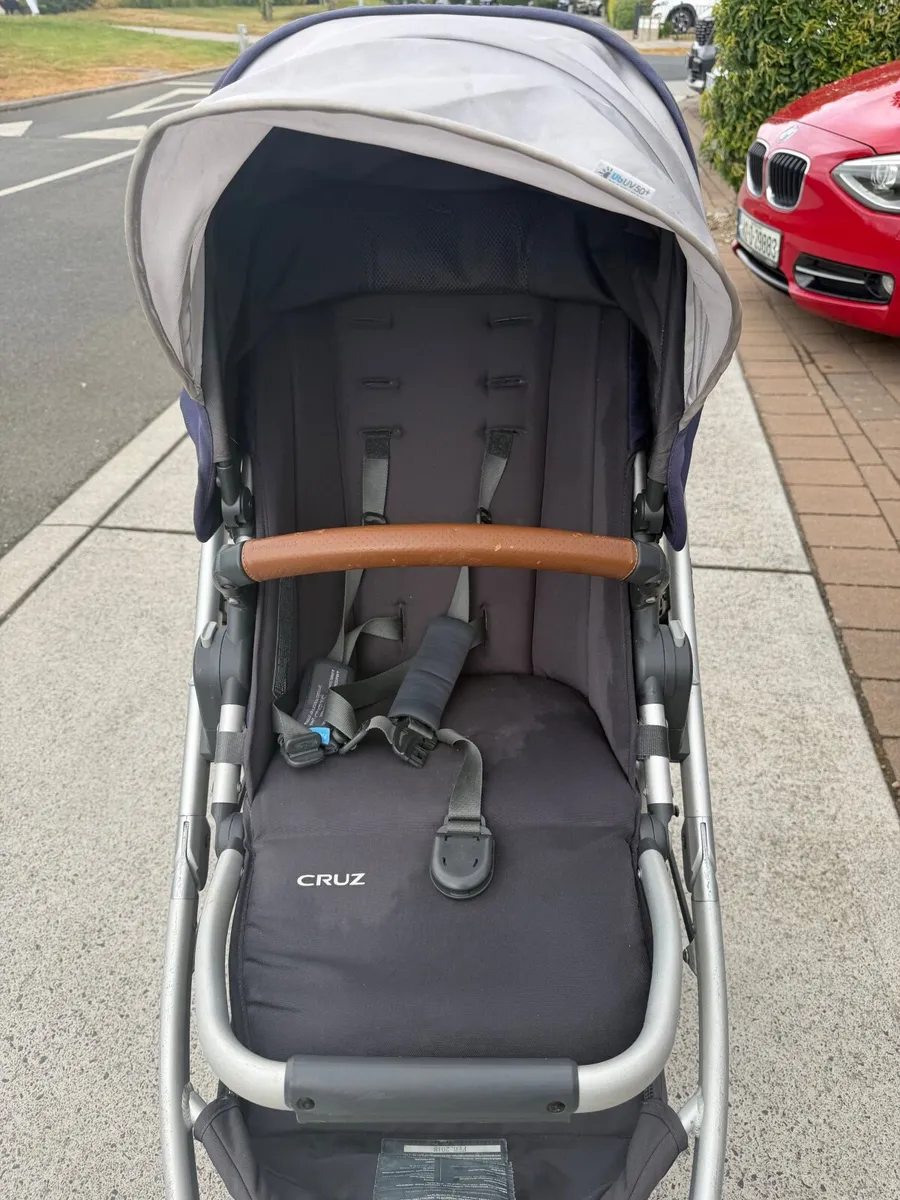 Stroller - Image 2