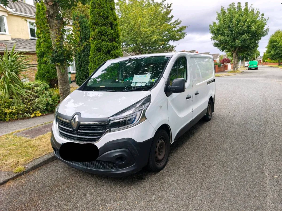 Renault Traffic - Image 2