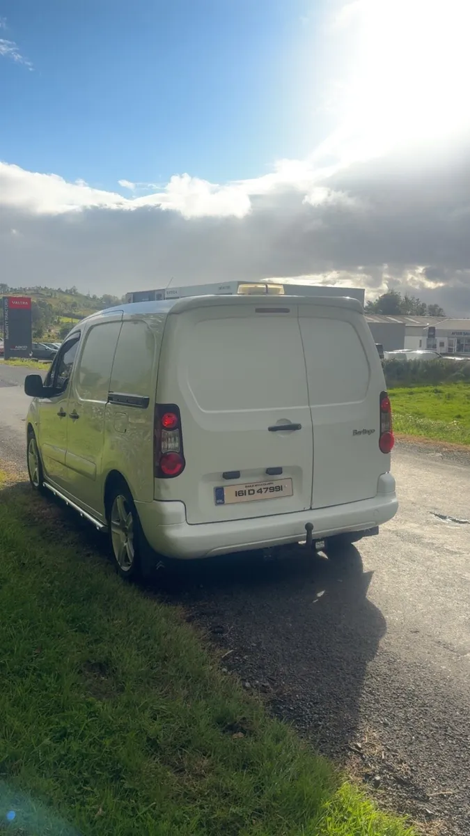Berlingo van 2016 - Image 3