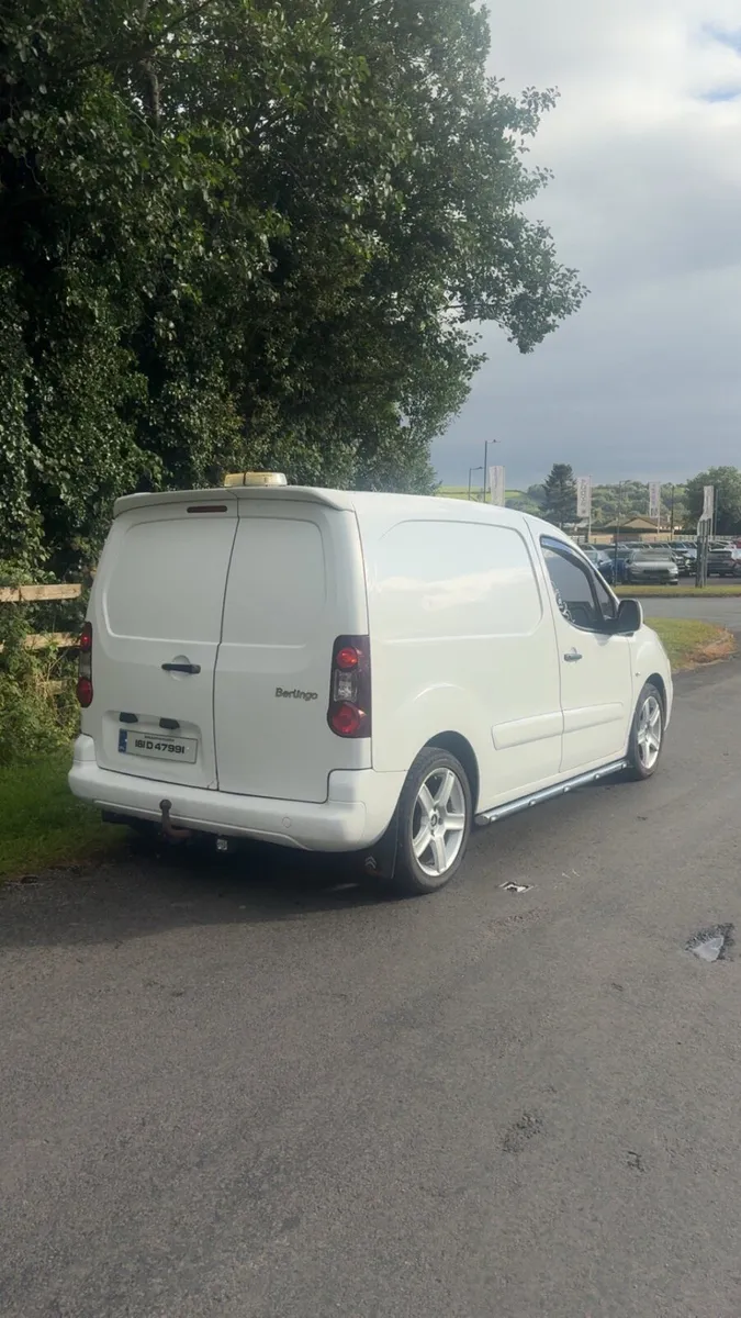 Berlingo van 2016 - Image 4