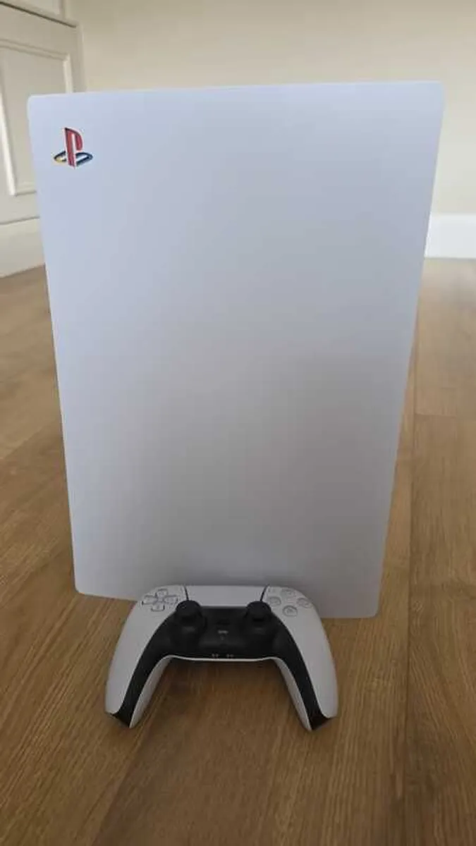 PlayStation 5 Disc Edition - Boxed, Barely Used - Image 1