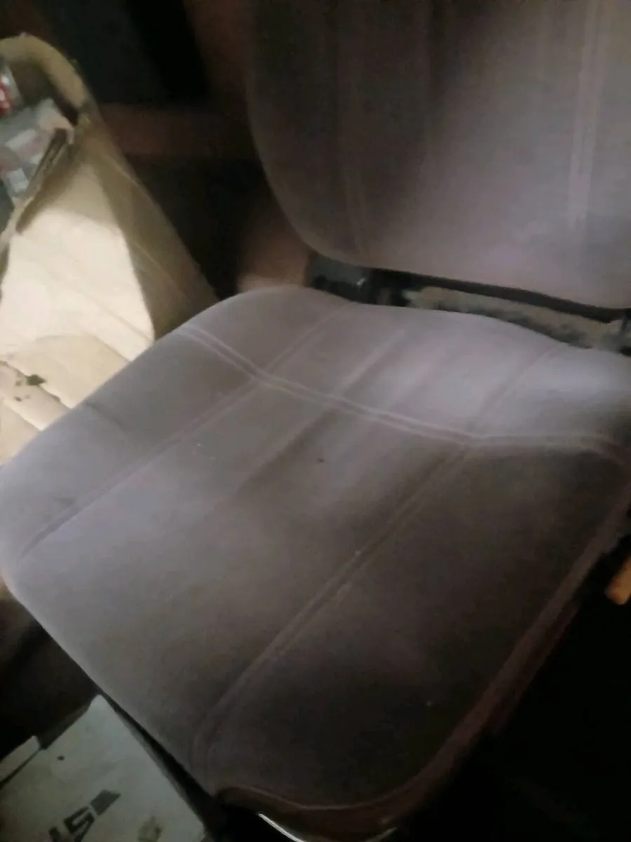Volvo f7 - Image 3