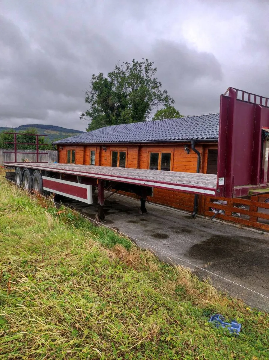Flatbed - Image 2