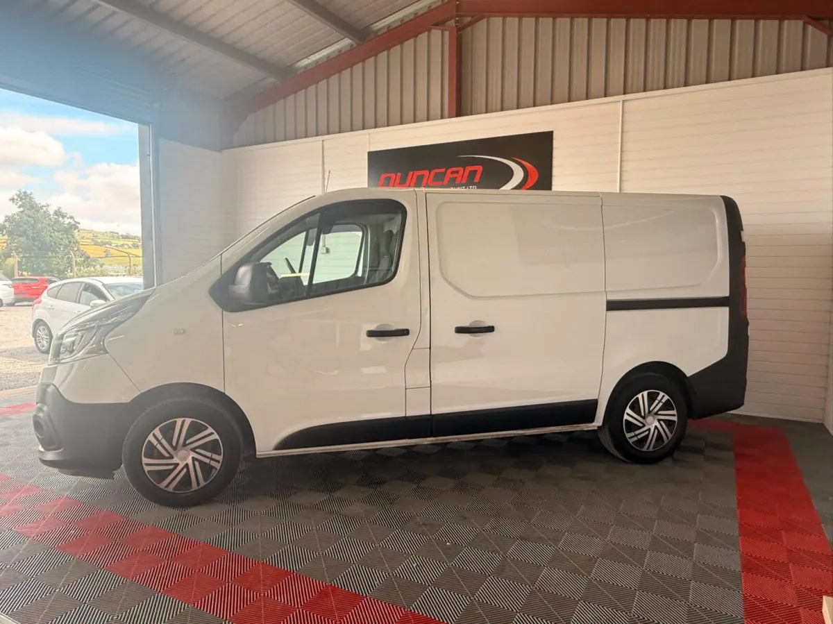 Renault Trafic 2020 vt included no vat!! - Image 4