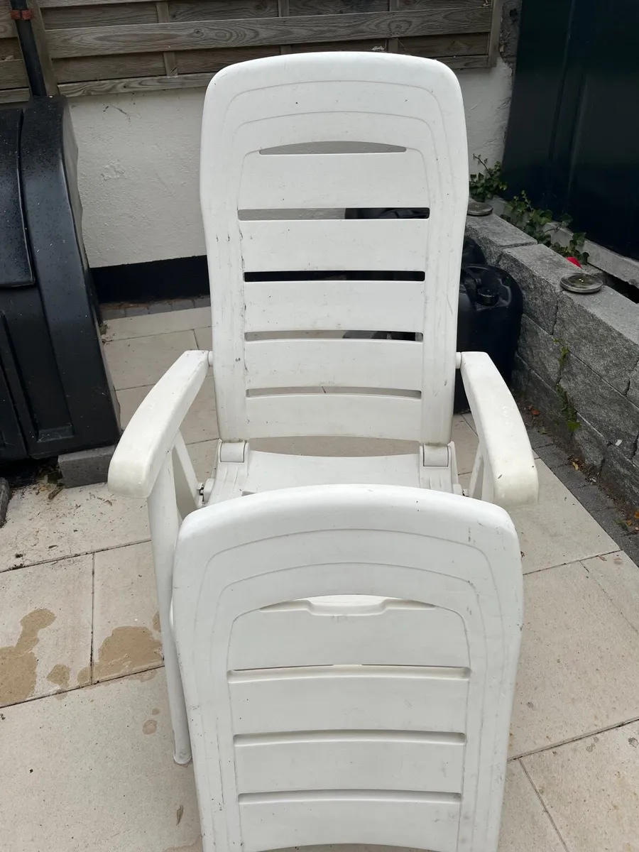 Recliner Sun Chair - Image 2
