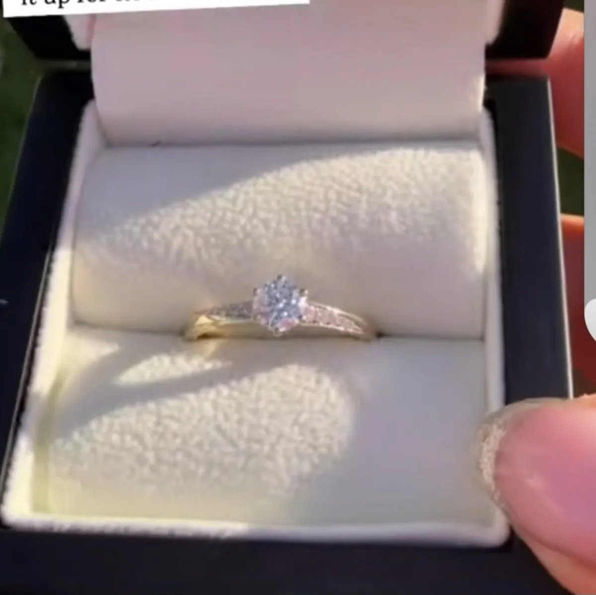 9ct yellow gold brand new ring