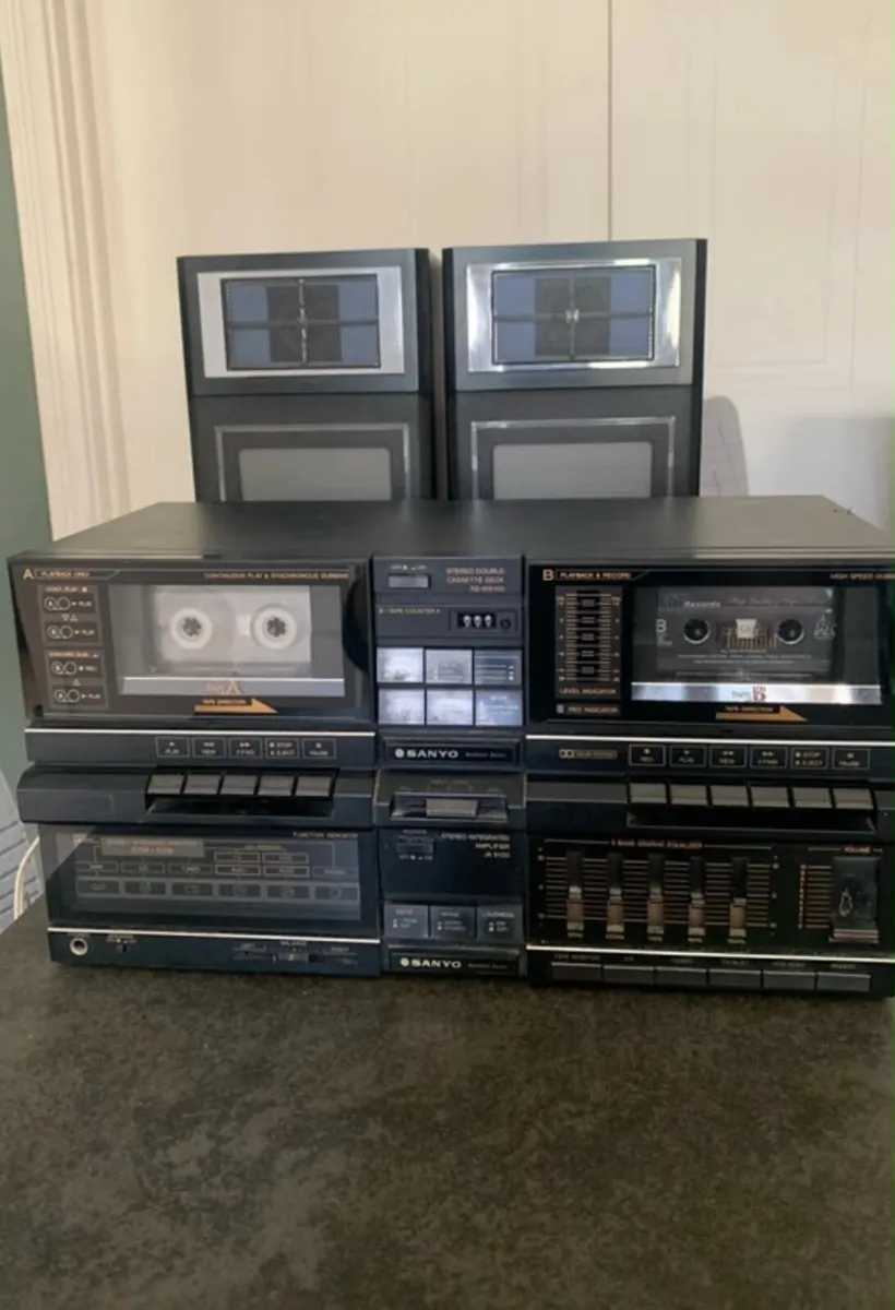 Sanyo Vintage Stereo System - Image 1