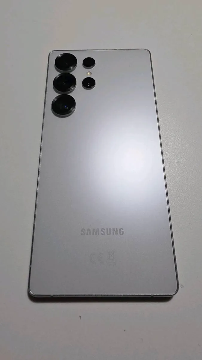 Samsung Galaxy S25 ultra 12GB/256 Phone - Image 3