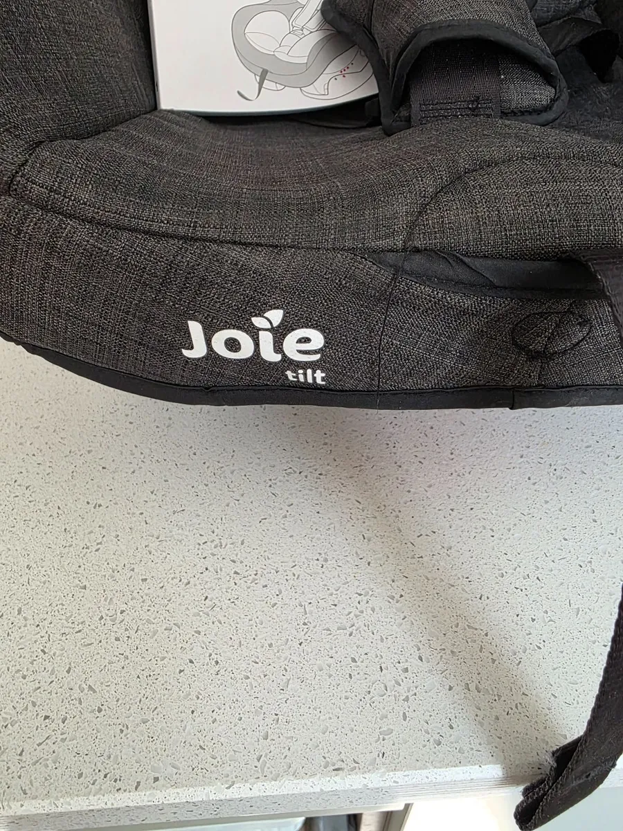 Joie Tilt Car Seat - Like New - Image 3