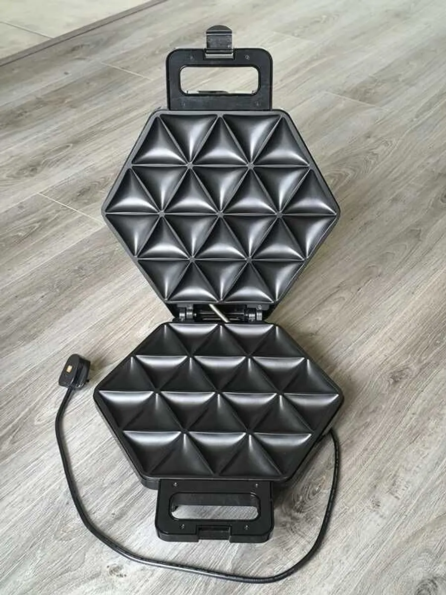 Electric Samosa Maker With Non-stick Coating - Image 2