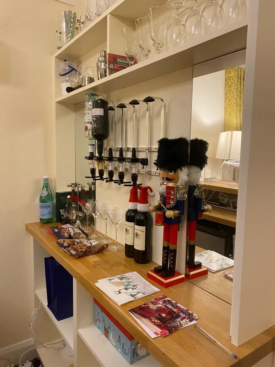 Handcrafted Home bar - Image 2