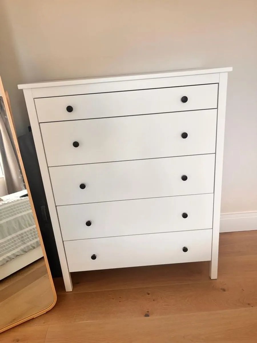 Chest of 5 Drawers for Sale - Image 1