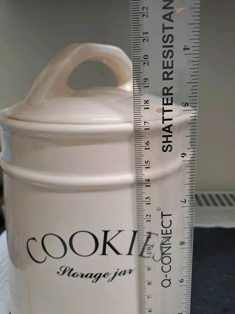 Farmhouse DMD David Mason Design Cookie Jar - Image 4