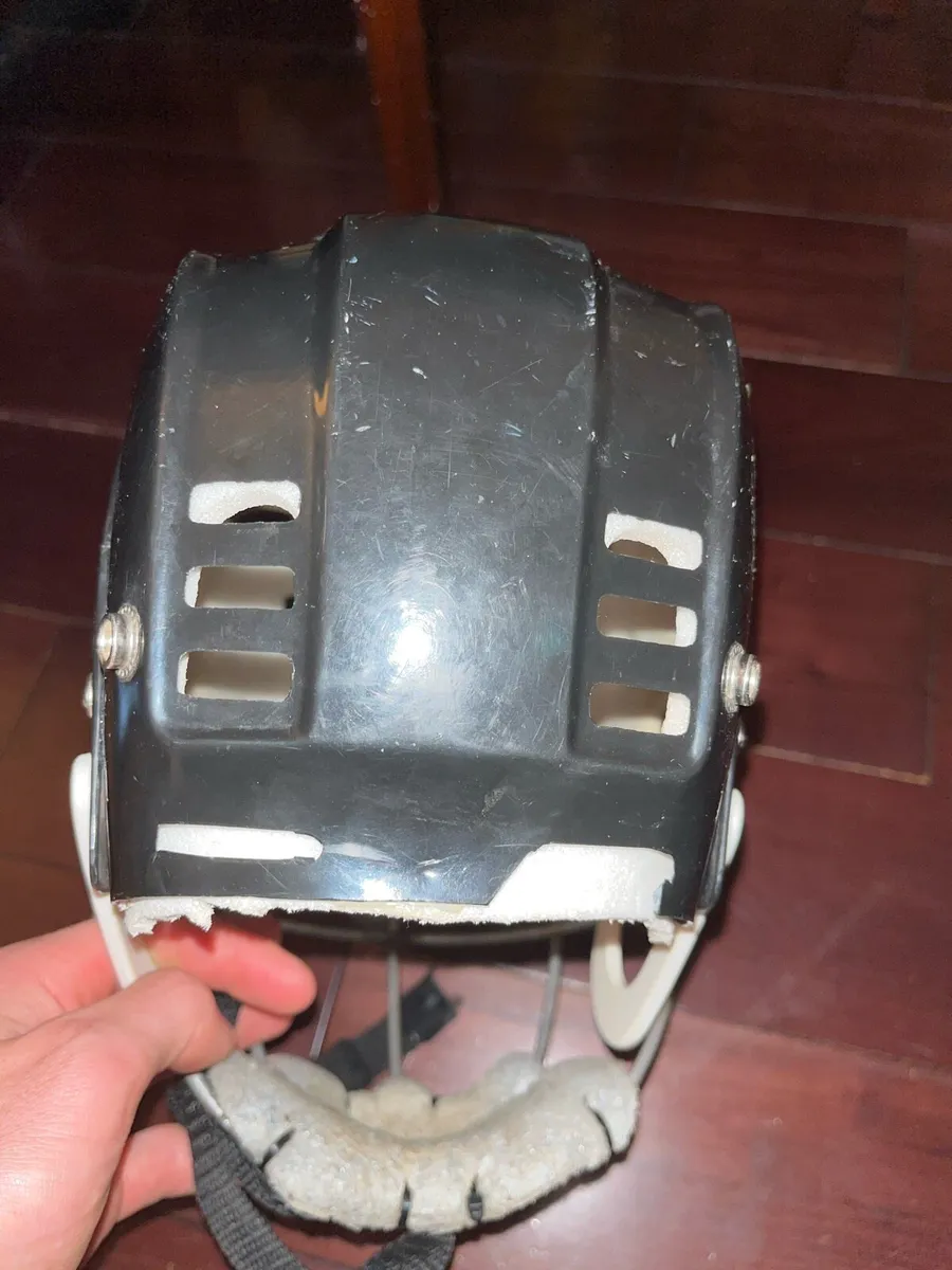 Old style Azzuri helmet - Image 3