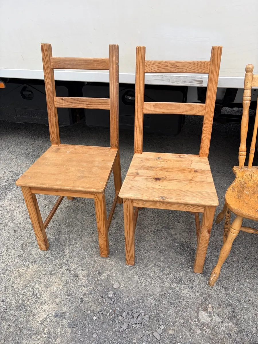 wooden kitchen chairs €10 each - Image 3