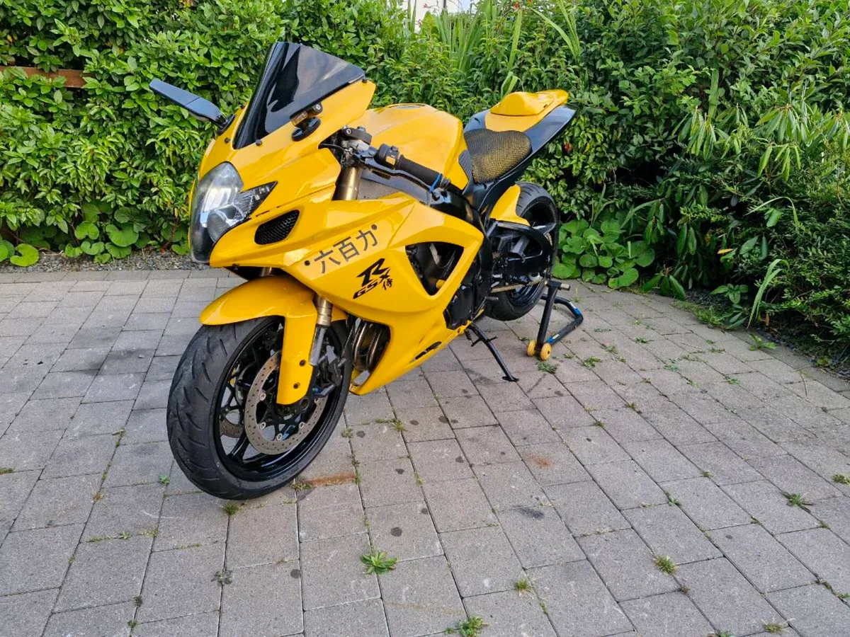 Suzuki GSX-R 600 K6 - Image 1