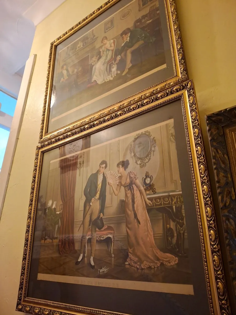 ANTIQUE PICTURES - Image 1