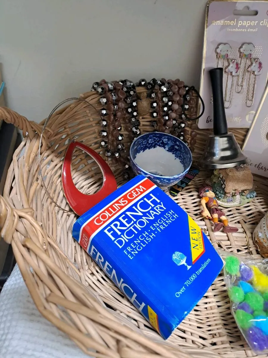 Free items clearout - Image 2