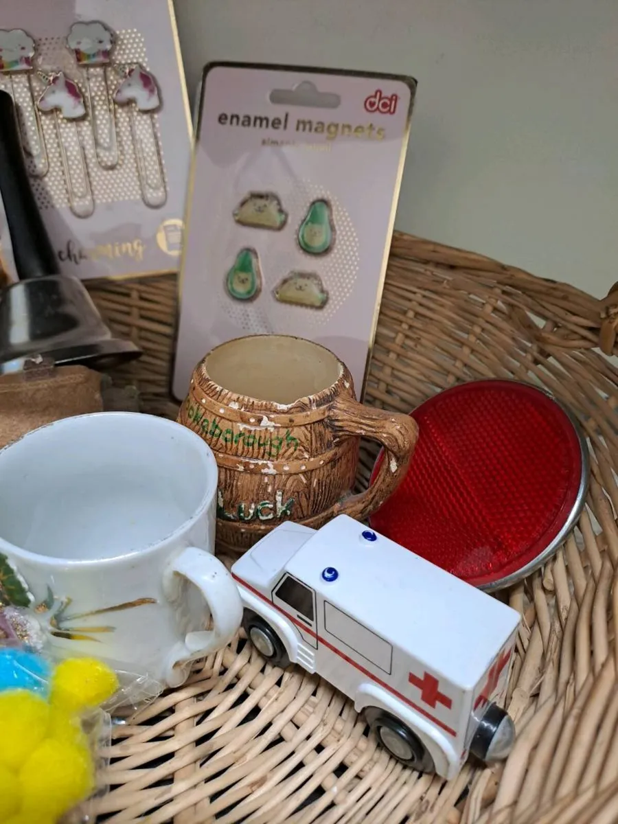 Free items clearout - Image 4