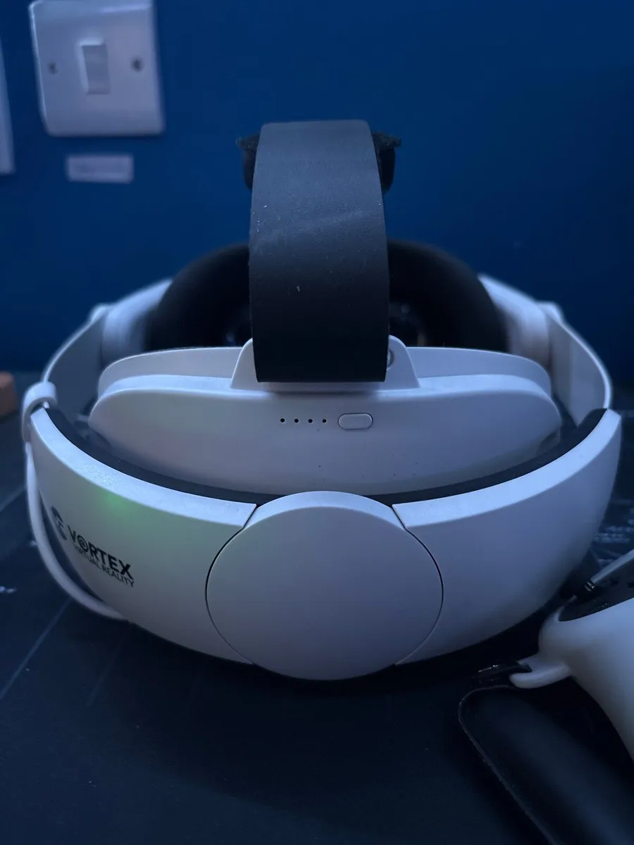 Meta Quest 3S VR Headset - Image 3