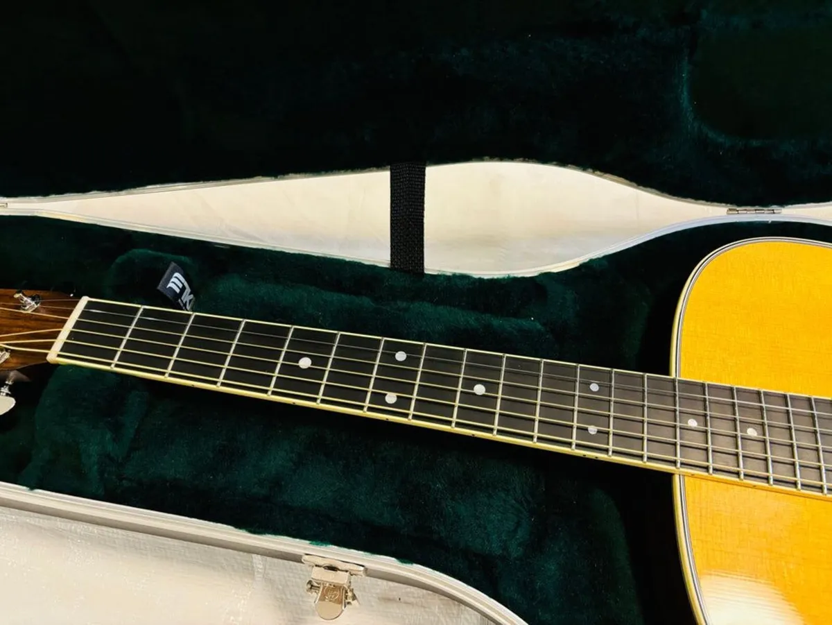 Martin D35 - Image 4