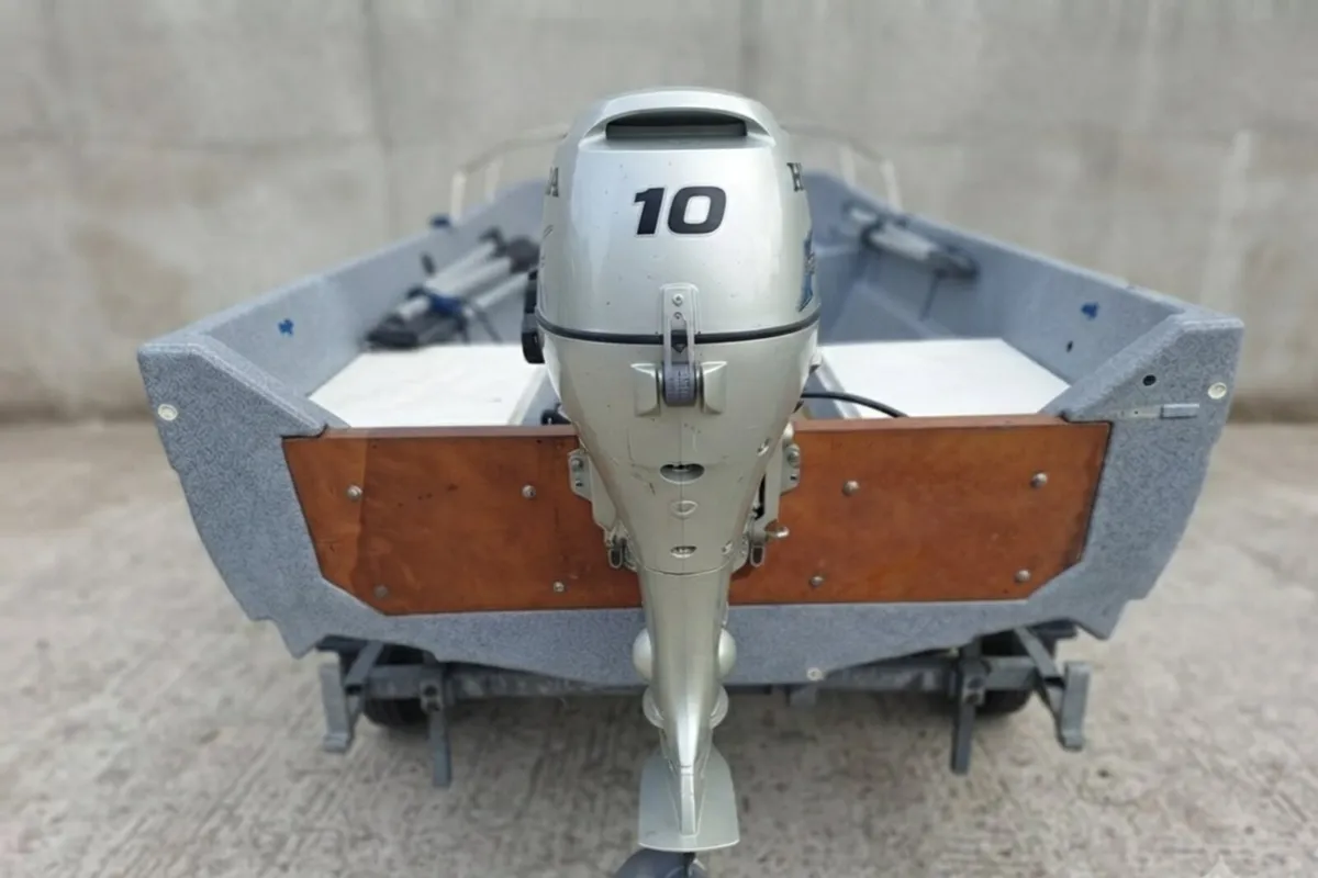 Boat - Image 2