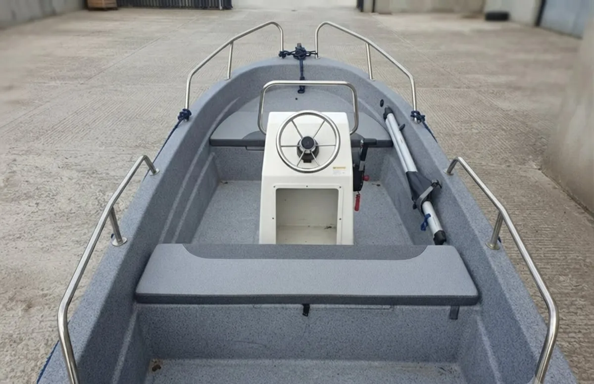 Boat - Image 3